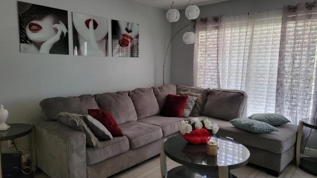 Mary'S Luxury House Villa Tampa Buitenkant foto